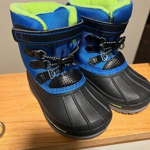 Size 8 kids boots